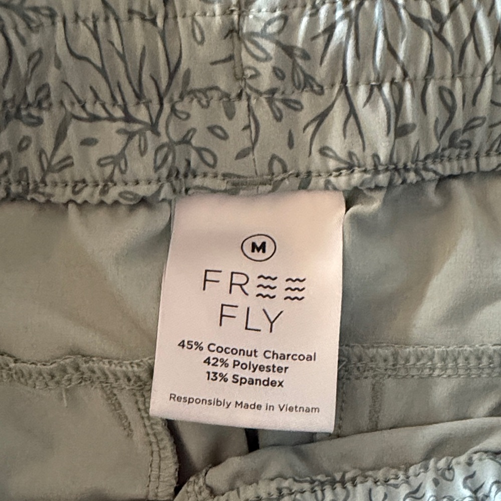 Freefly Latitude Shorts - Picture 3 of 3